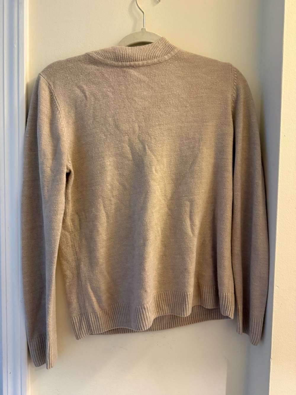 Classic Crewneck Women’s Sweater in Light Taupe